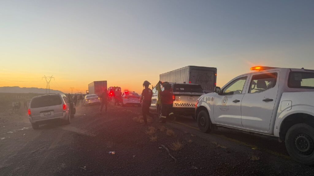 Mujer Muere en Volcadura en la Carretera Torreón-Saltillo: Tragedia en la Ruta