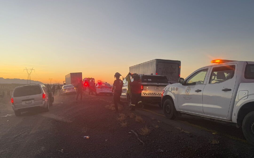 Mujer Muere en Volcadura en la Carretera Torreón-Saltillo: Tragedia en la Ruta
